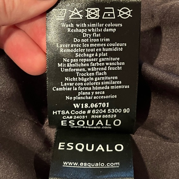 Black Velvet Skirt w/ Cat Pattern, Size 4 - Picture 3 of 9